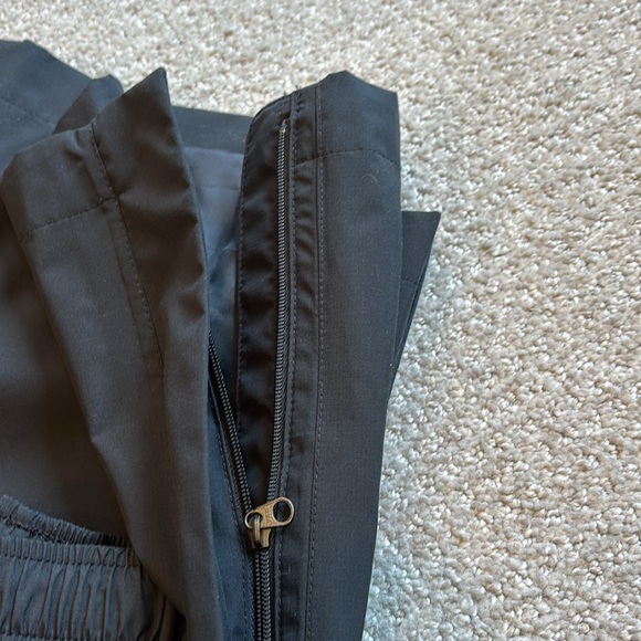 Nike Golf Black Sweatpants with Elastic Waistband - Picture 4 of 4